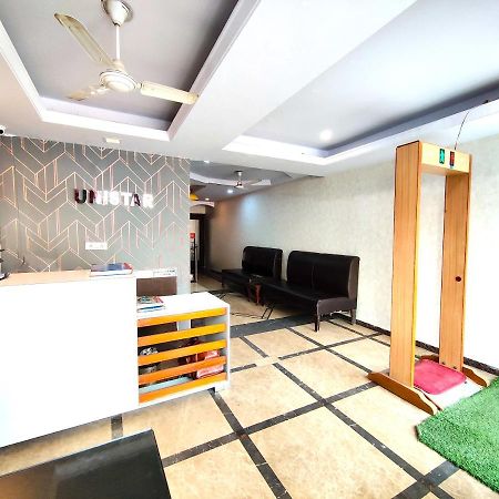 Hotel Unistar New Delhi Eksteriør billede